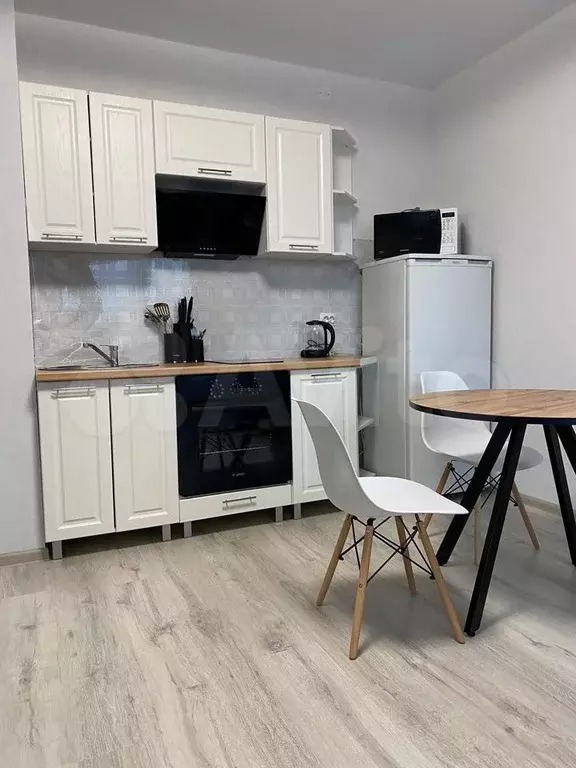 2-к. квартира, 40 м, 2/9 эт. - Фото 1
