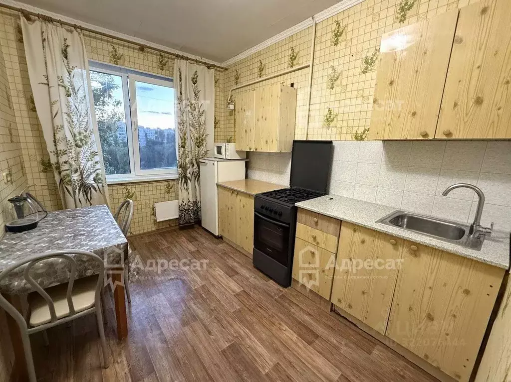 1-к кв. Волгоградская область, Волгоград ул. Репина, 68 (38.0 м) - Фото 1