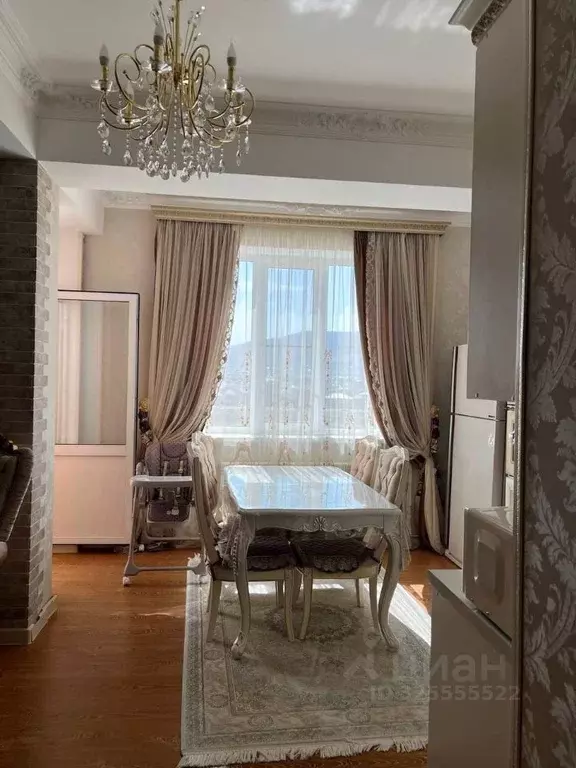 4-к кв. Дагестан, Махачкала ул. Московская, 75 (100.0 м) - Фото 0