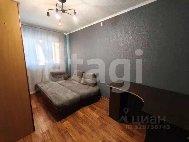 3-к кв. Омская область, Омск ул. Химиков, 40 (58.0 м) - Фото 1