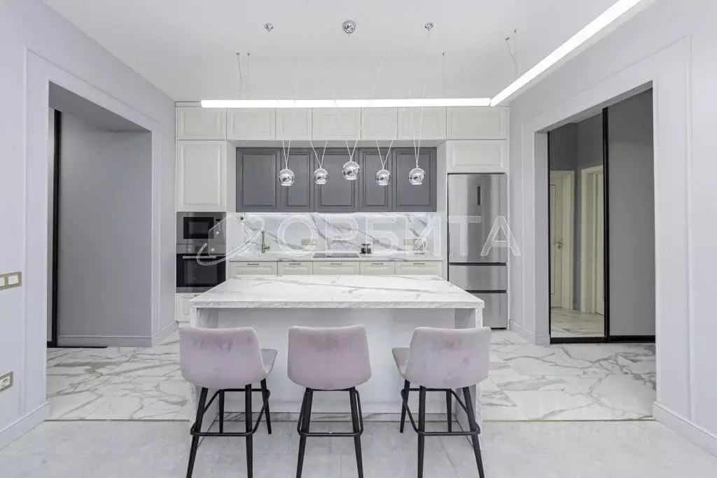 2-к кв. Тюменская область, Тюмень ул. Николая Семенова, 19 (68.3 м) - Фото 2