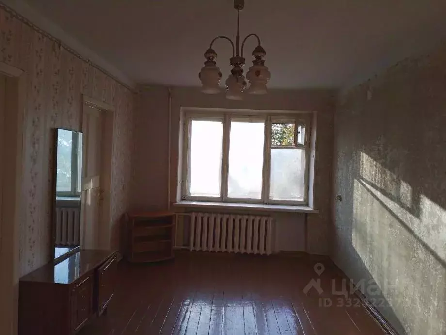 4-к кв. Пермский край, Александровск Яйва пгт, Заводская ул., 28 (61.5 ... - Фото 1