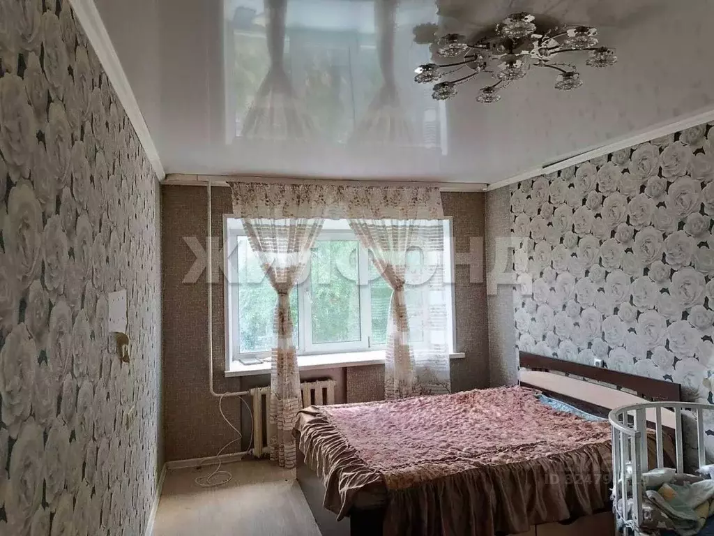 Комната Хакасия, Абакан Пирятинская ул., 14 (45.0 м) - Фото 1