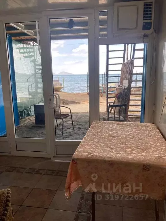 Дом в Крым, Феодосия муниципальный округ, Коктебель пгт ул. ... - Фото 0