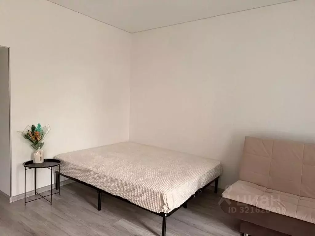 1-к кв. Челябинская область, Челябинск ул. Коммуны, 129 (38.0 м) - Фото 1