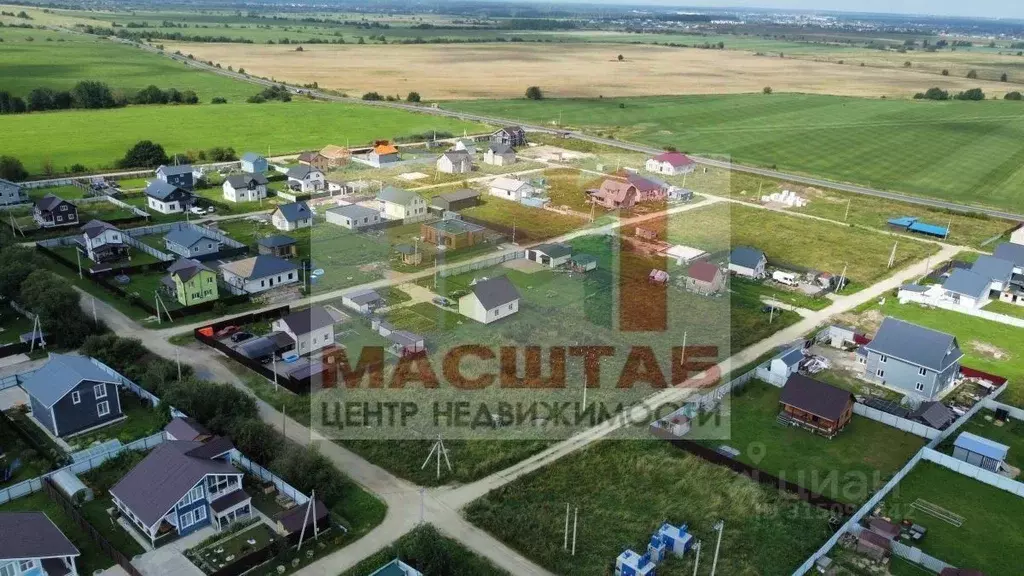 Участок в Ленинградская область, Ломоносовский район, Аннинское ... - Фото 0