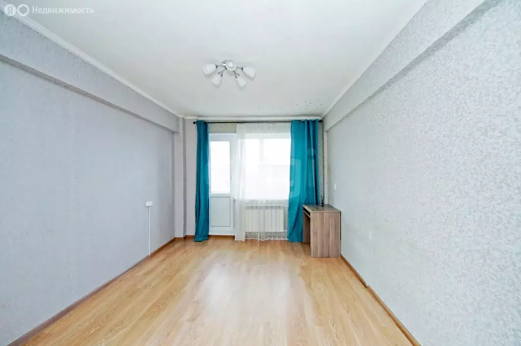 2-комнатная квартира: Омск, посёлок Амурский, улица Багратиона, 21В ... - Фото 2