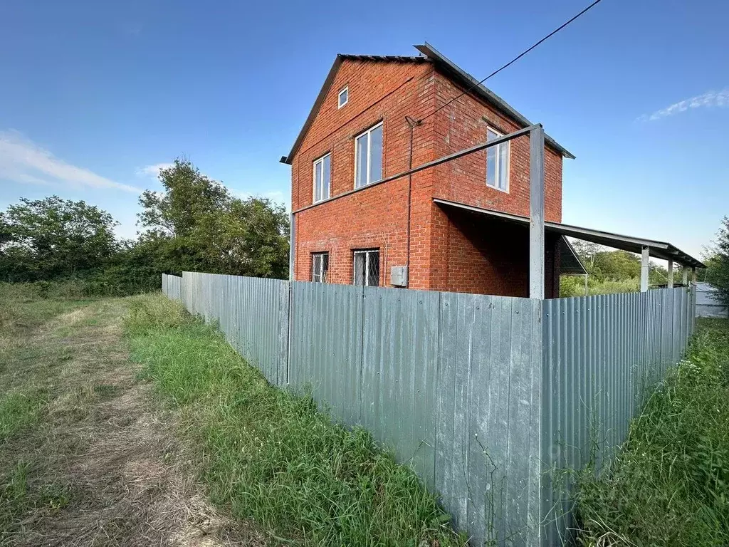 Дом в Краснодарский край, Тимашевский район, Медведовское с/пос, ... - Фото 1