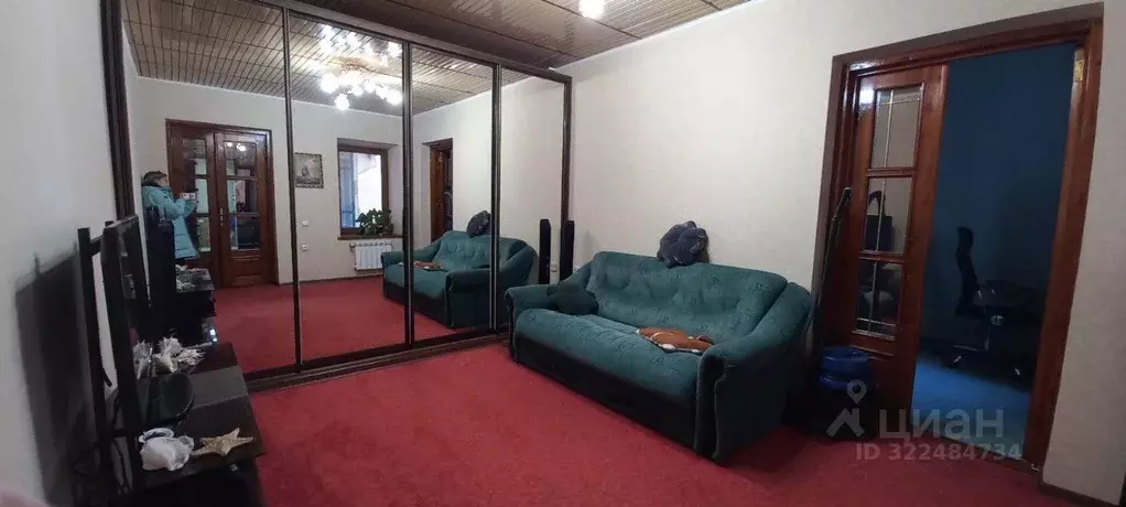 Дом в Крым, Симферополь ул. Желябова (100 м) - Фото 1