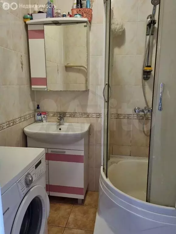 2-комнатная квартира: Калуга, улица Константиновых, 2 (52 м) - Фото 1