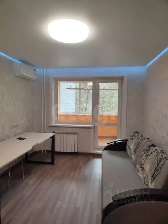 3-к кв. Хабаровский край, Хабаровск ул. Дикопольцева, 64 (66.7 м) - Фото 1