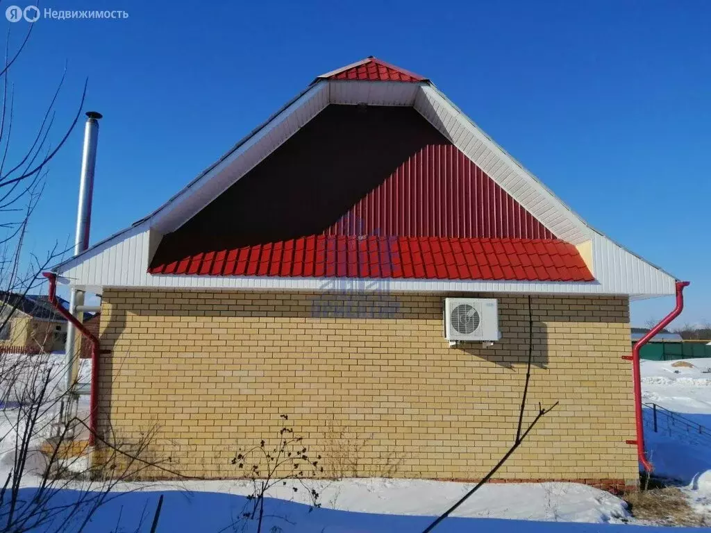 Дом в село Пандиково, улица Ульянова (98 м) - Фото 1