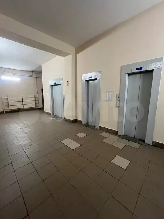 Комната 12 м в 6-к., 9/12 эт. - Фото 1