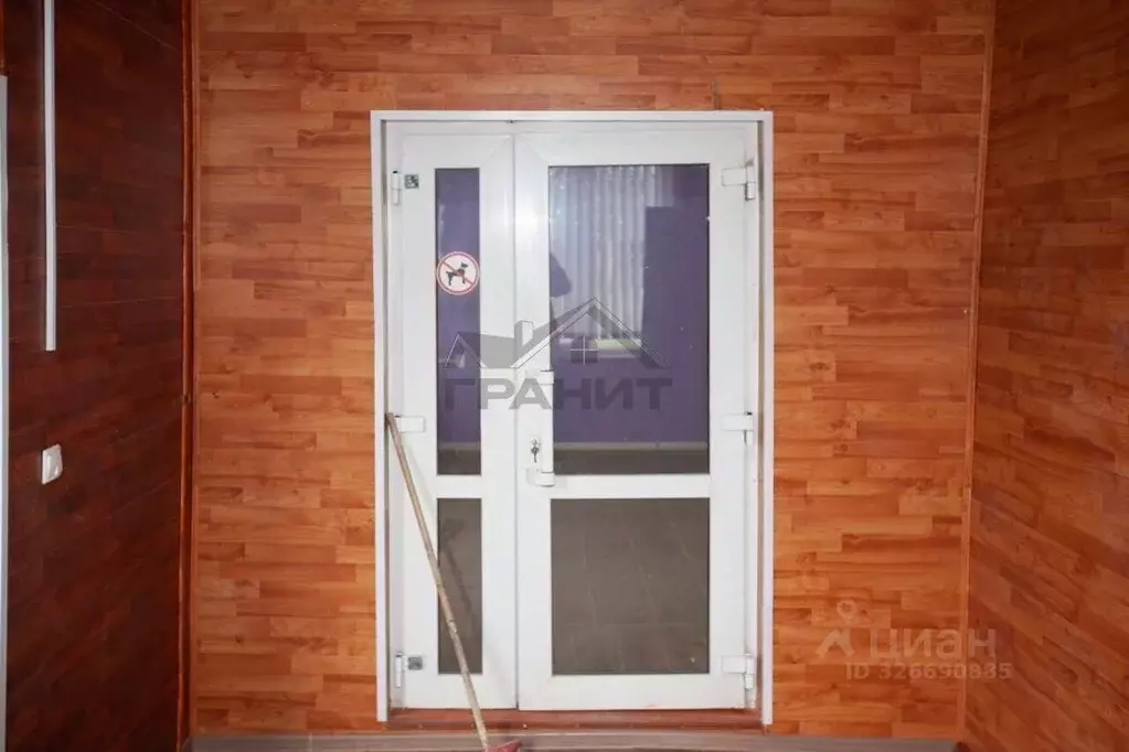 Торговая площадь в Новгородская область, Маловишерский район, ... - Фото 2