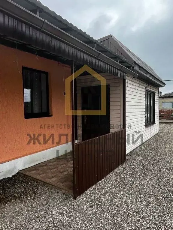 Дом в Ставропольский край, Кировский муниципальный округ, Зольская ... - Фото 1