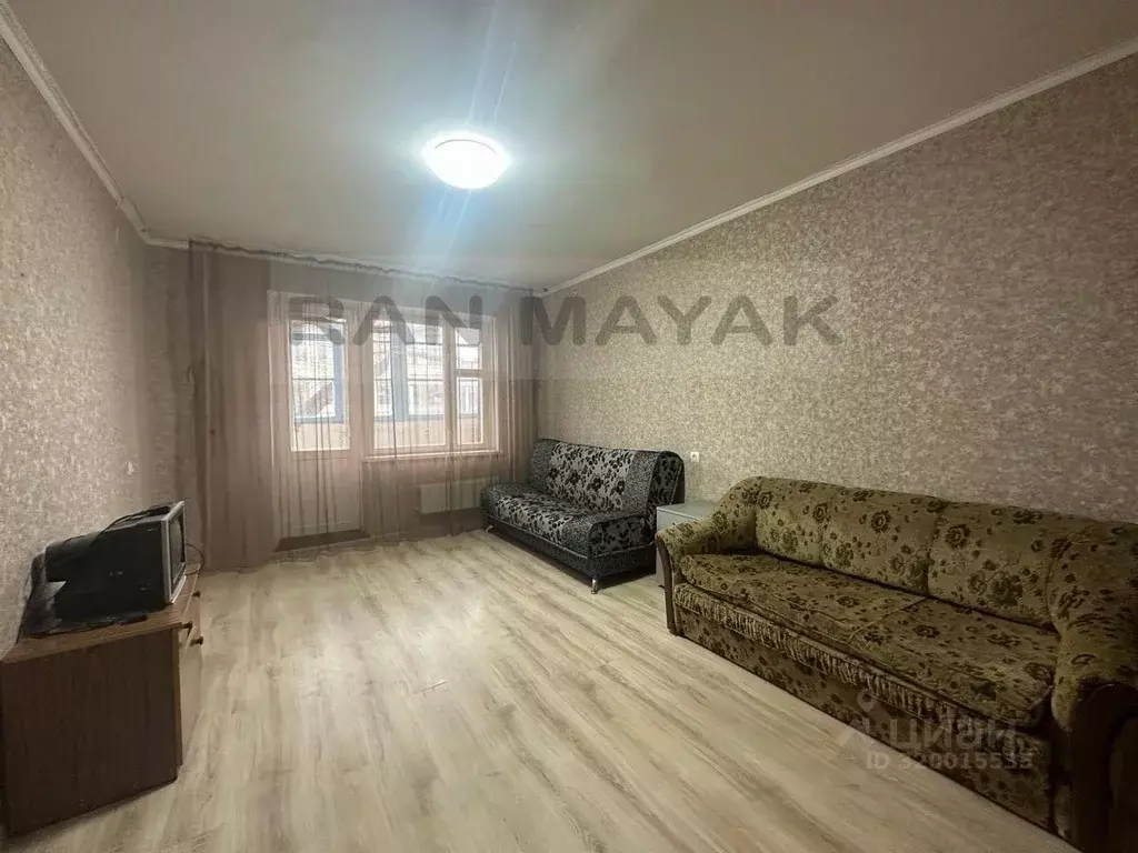 1-к кв. Адыгея, Майкоп ул. Димитрова, 17 (30.0 м) - Фото 0