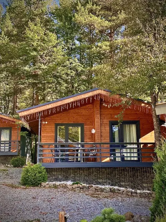 Дом в Карачаево-Черкесия, Зеленчукский район, с. Архыз ул. Лесная, 2Н ... - Фото 1