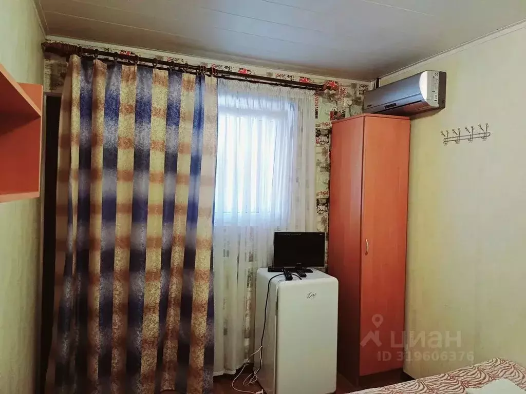 Комната Краснодарский край, Сочи Аэродромная ул., 6Б - Фото 1