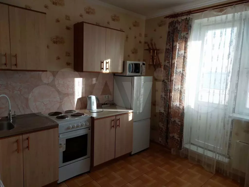 1-к. квартира, 44 м, 1/3 эт. - Фото 0