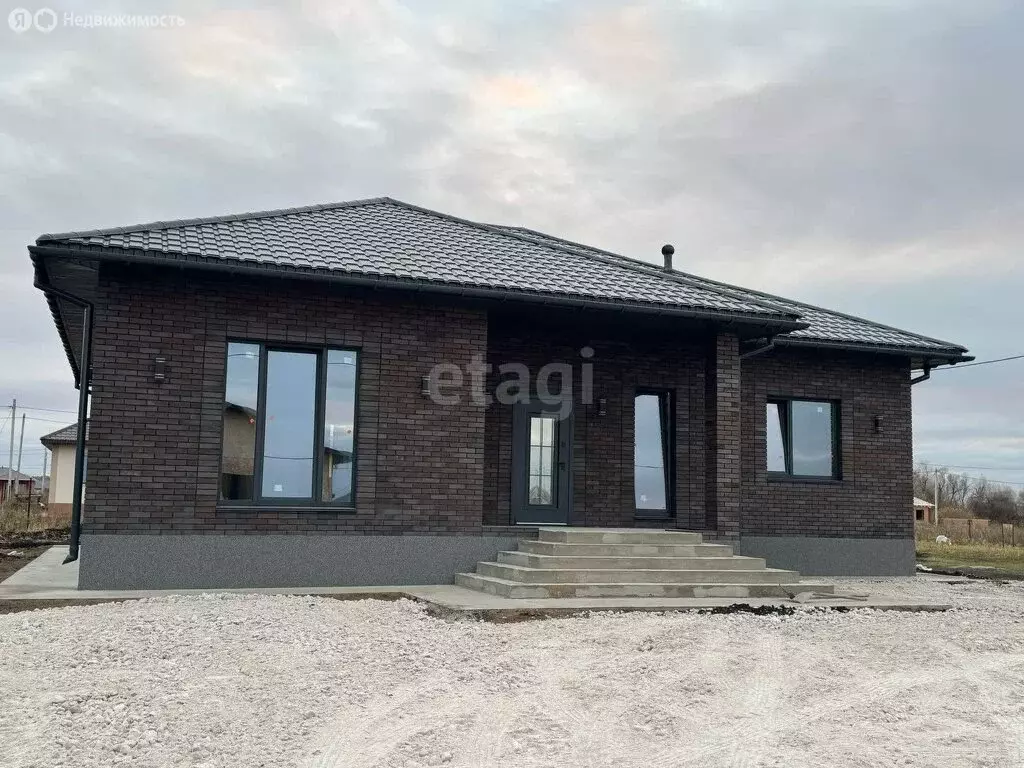 Дом в село Новое Барятино, 6-й Гранатовый переулок (154.2 м) - Фото 1
