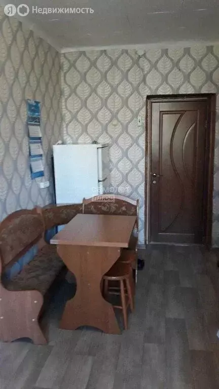 1к в 9-комнатной квартире (15 м) - Фото 0