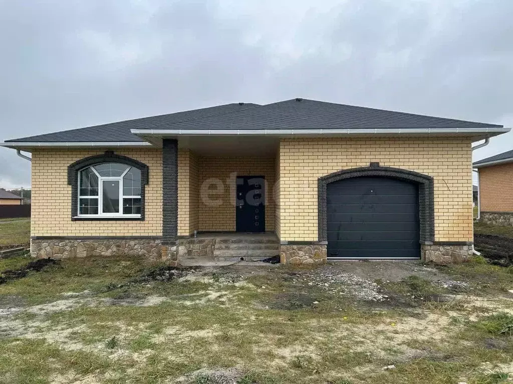 Дом в Белгородская область, Белгородский район, Разумное рп ул. ... - Фото 1