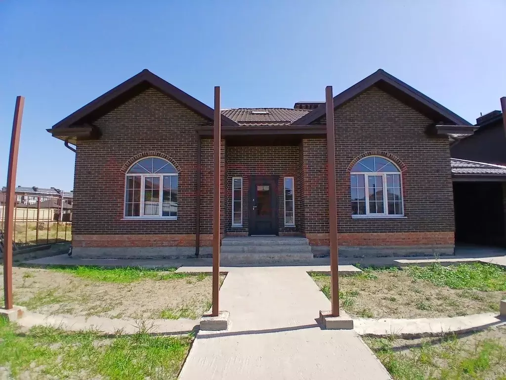 Дом в Ростовская область, Аксай пл. Ленина (178 м) - Фото 1