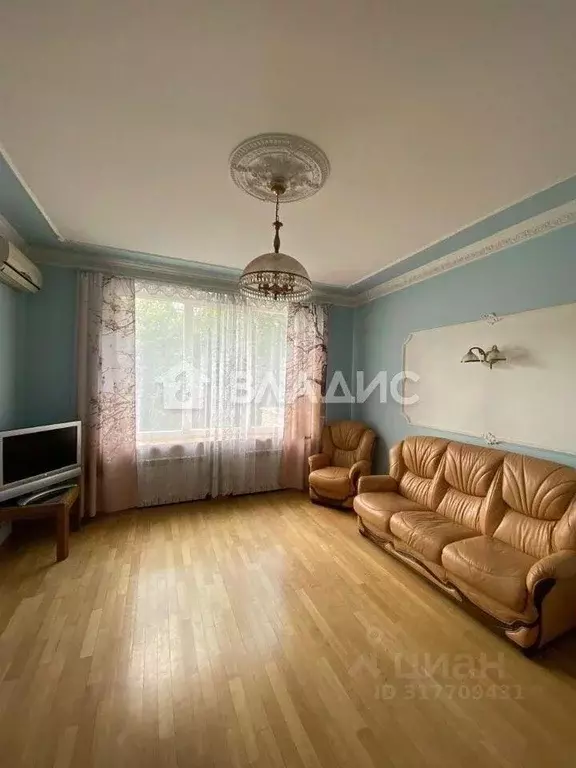 2-к кв. Москва 1-я Тверская-Ямская ул., 7 (65.0 м) - Фото 0