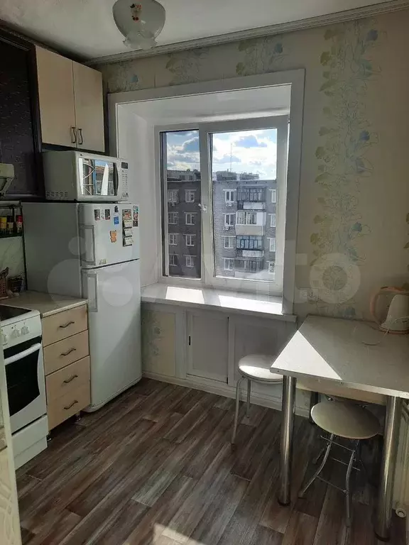 2-к. квартира, 47 м, 5/5 эт. - Фото 1