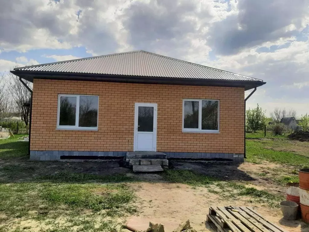 Коттедж в Белгородская область, Старооскольский городской округ, с. ... - Фото 0