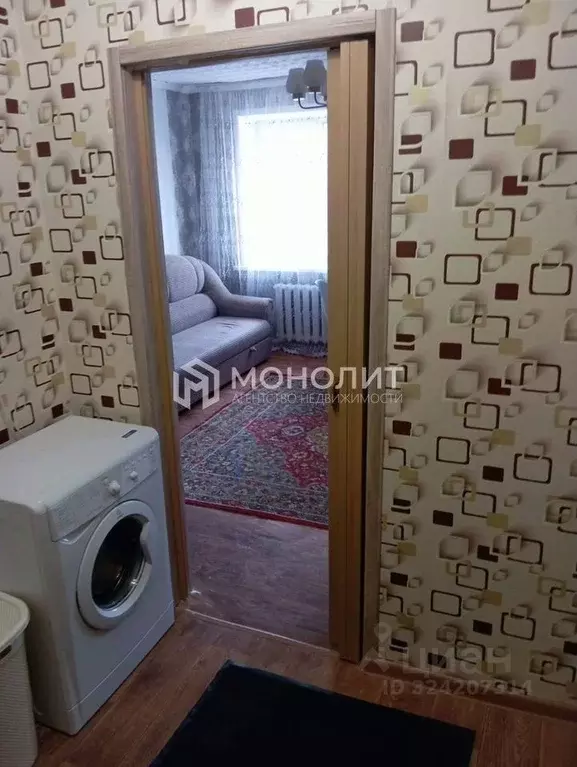 1-к кв. Белгородская область, Старый Оскол Интернациональный мкр, 28 ... - Фото 2