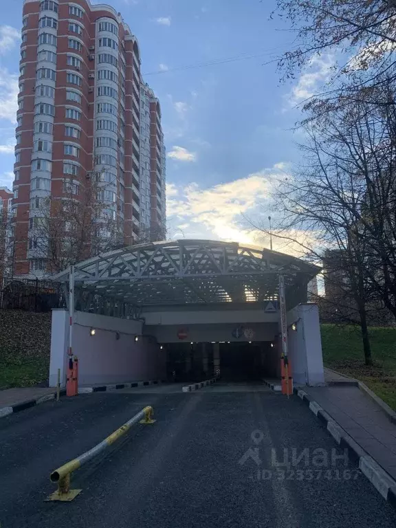 Гараж в Москва Мичуринский просп., 11К1 (24 м) - Фото 1