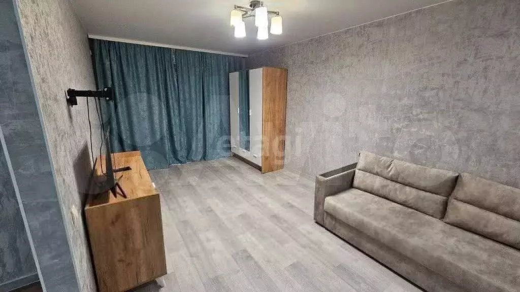 1-к. квартира, 37 м, 1/9 эт. - Фото 0