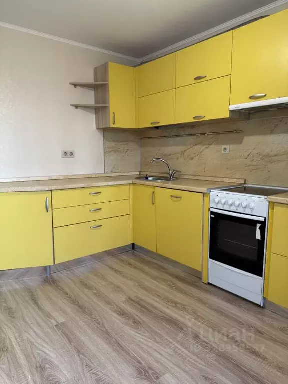 3-к кв. Пермский край, Пермь Уральская ул., 69 (70.9 м) - Фото 1