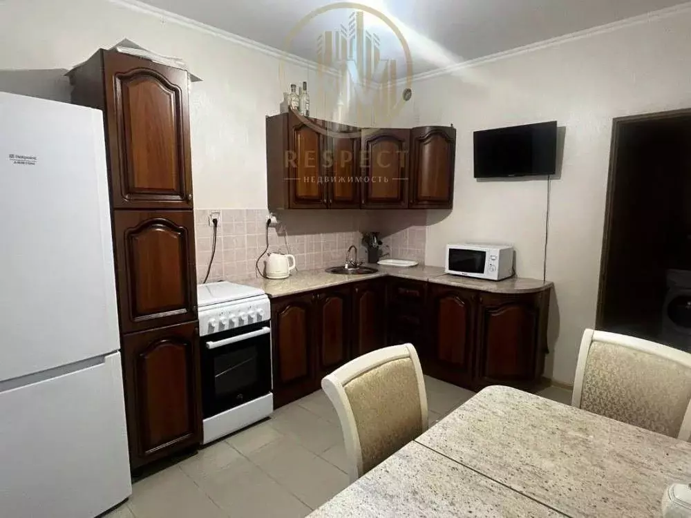 2-к кв. Ставропольский край, Ессентуки Пятигорская ул., 121к1 (55.0 м) - Фото 1