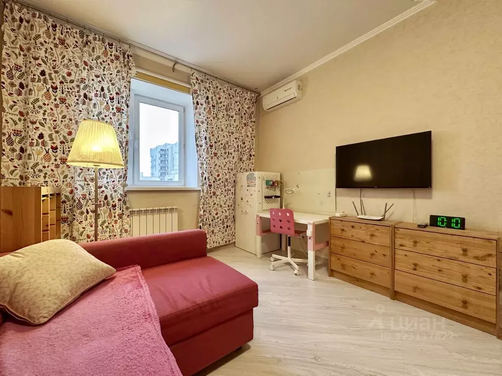 2-к кв. Татарстан, Казань ул. Адоратского, 1а (70.0 м) - Фото 1