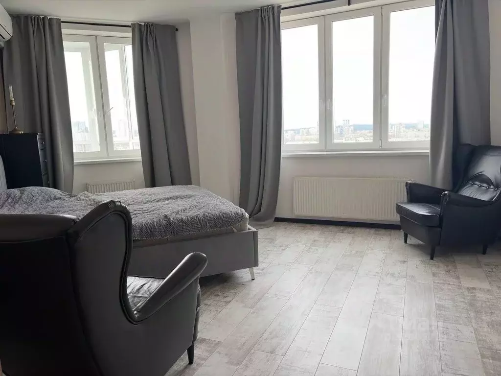 1-к кв. Свердловская область, Екатеринбург ул. Токарей, 27к2 (41.0 м) - Фото 1