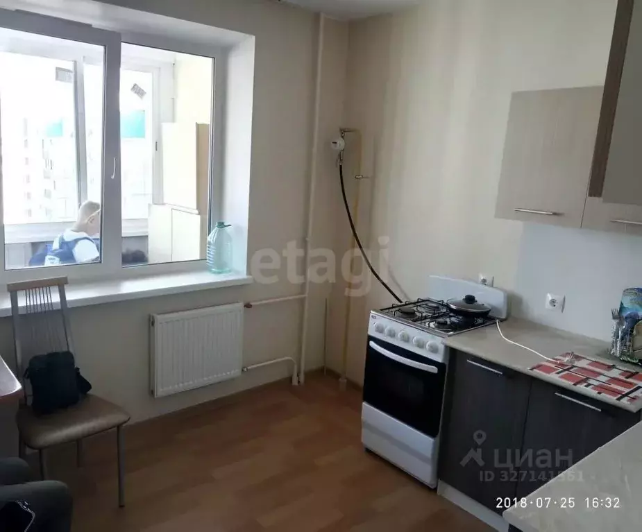 3-к кв. Ленинградская область, Кингисепп ул. Строителей, 16 (77.8 м) - Фото 1