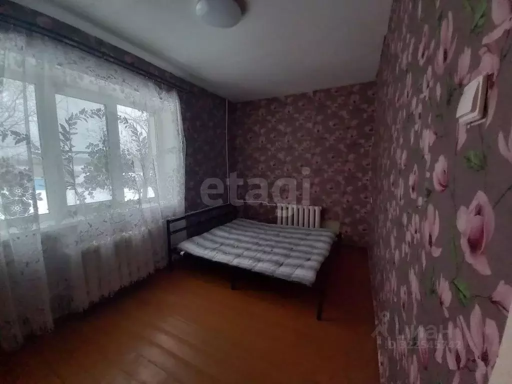 2-к кв. Ленинградская область, Киришский район, Будогощь пгт ул. ... - Фото 1