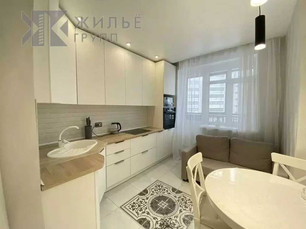 1-к кв. Татарстан, Казань Гвардейская ул., 59А (42.0 м) - Фото 2