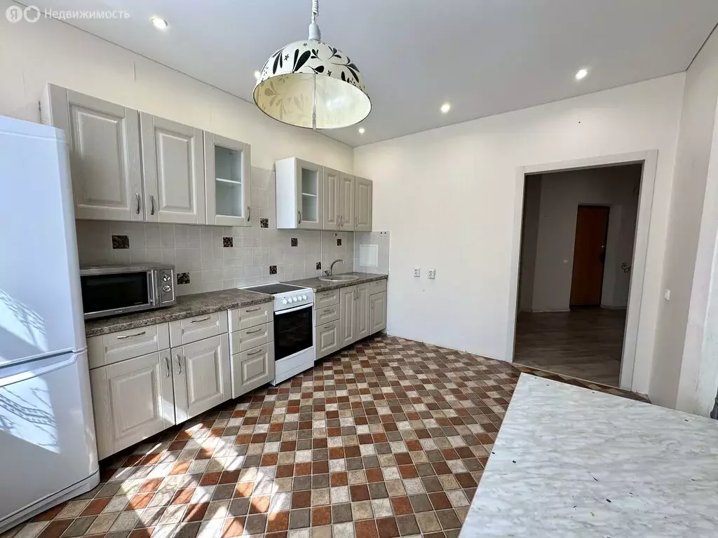1-комнатная квартира: Оренбург, улица Поляничко, 4/1 (48 м) - Фото 1