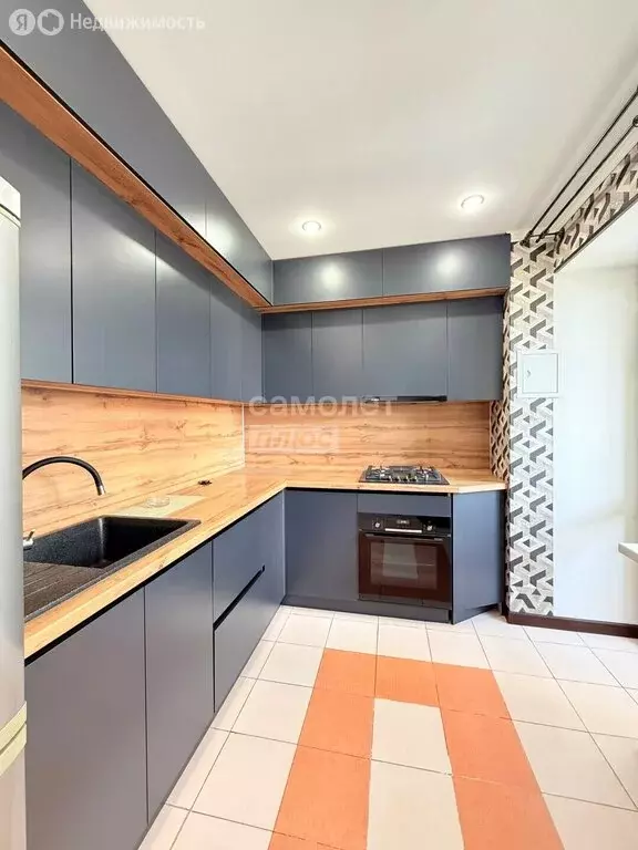 3-комнатная квартира: Сызрань, Советская улица, 122 (82.5 м) - Фото 1
