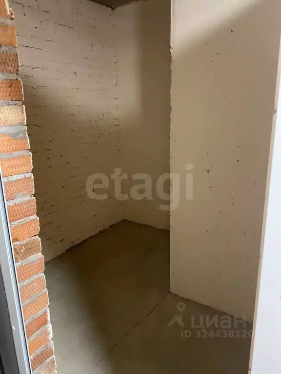 Склад в Тюменская область, Тюмень ул. Фармана Салманова, 14 (4 м) - Фото 1