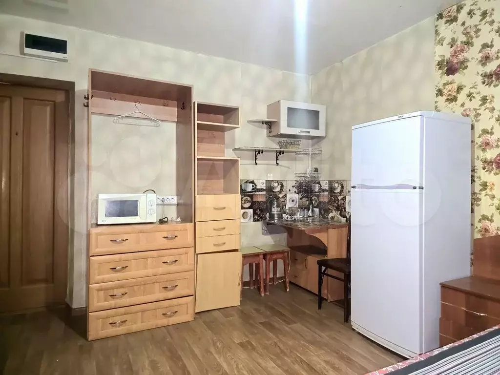 Комната 20 м в 2-к., 2/2 эт. - Фото 0