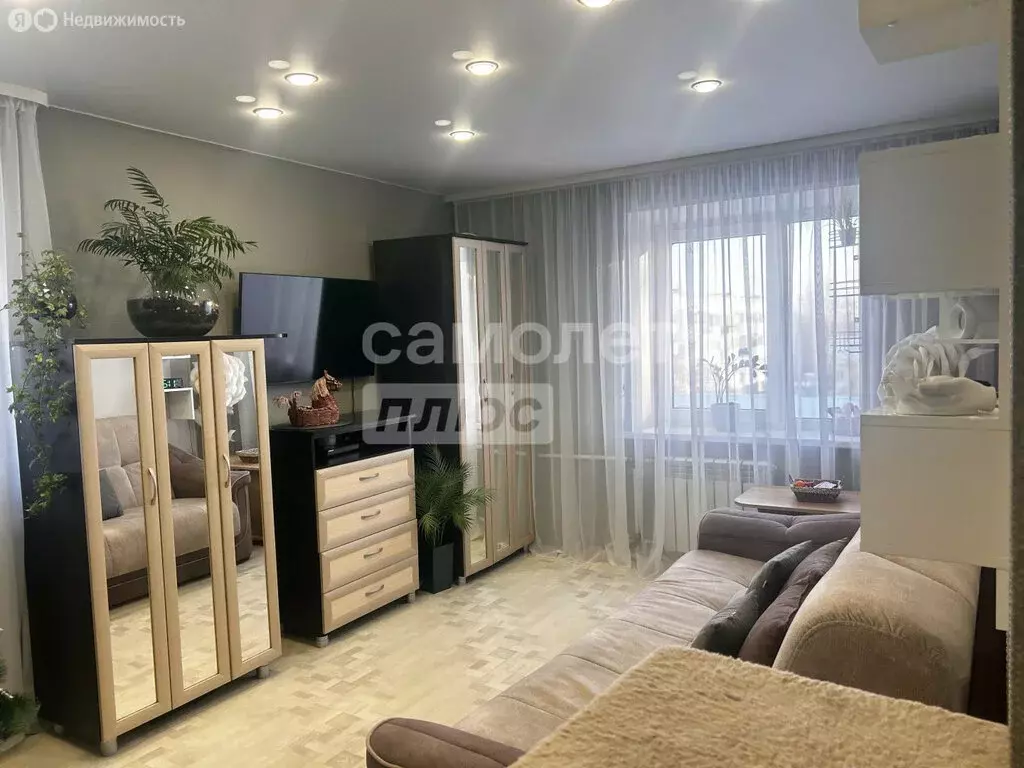 1-комнатная квартира: Каменск-Уральский, микрорайон Октябрьский, улица ... - Фото 1