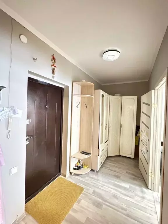1-к кв. Саха (Якутия), Якутск ул. Петра Алексеева, 72/1 (38.0 м) - Фото 1