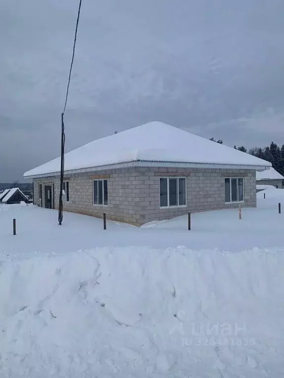 Дом в Пермский край, Уинский район, с. Чайка Иренская ул., 22А (136 м) - Фото 1