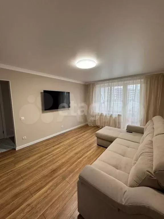 1-к. квартира, 40 м, 2/15 эт. - Фото 0