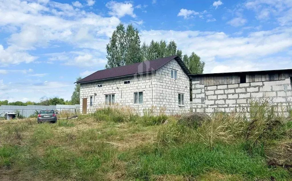 Дом в Брянская область, Навлинское городское поселение, пос. Красный ... - Фото 1