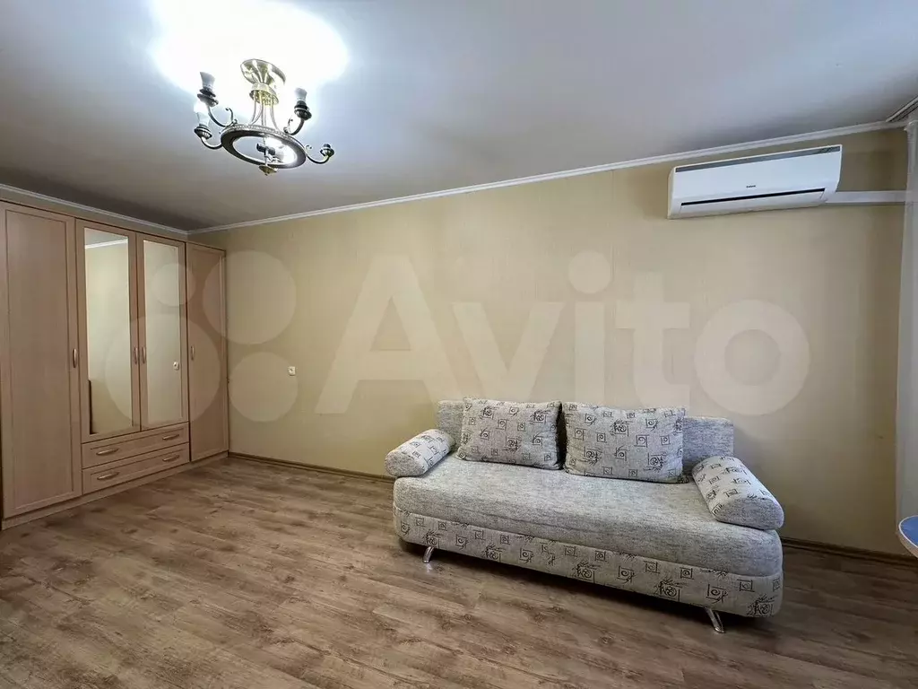 1-к. квартира, 42 м, 5/10 эт. - Фото 0
